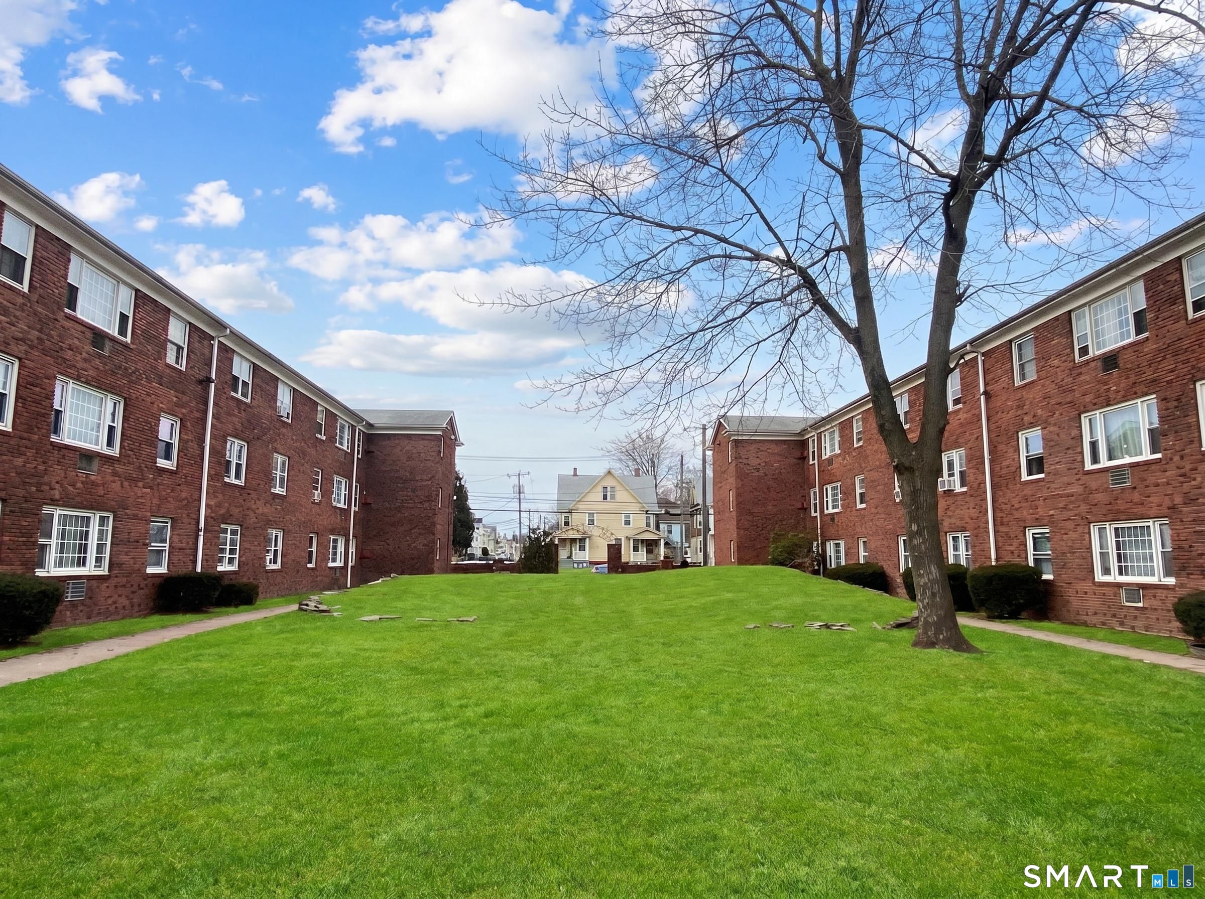 509 Burnside Avenue East Hartford CT 06108