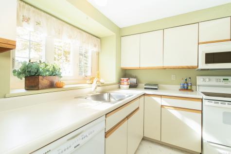 7 West Meadow Lane Middletown CT 06457