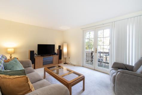 7 West Meadow Lane Middletown CT 06457