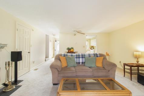 7 West Meadow Lane Middletown CT 06457