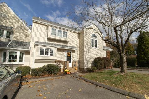 7 West Meadow Lane Middletown CT 06457