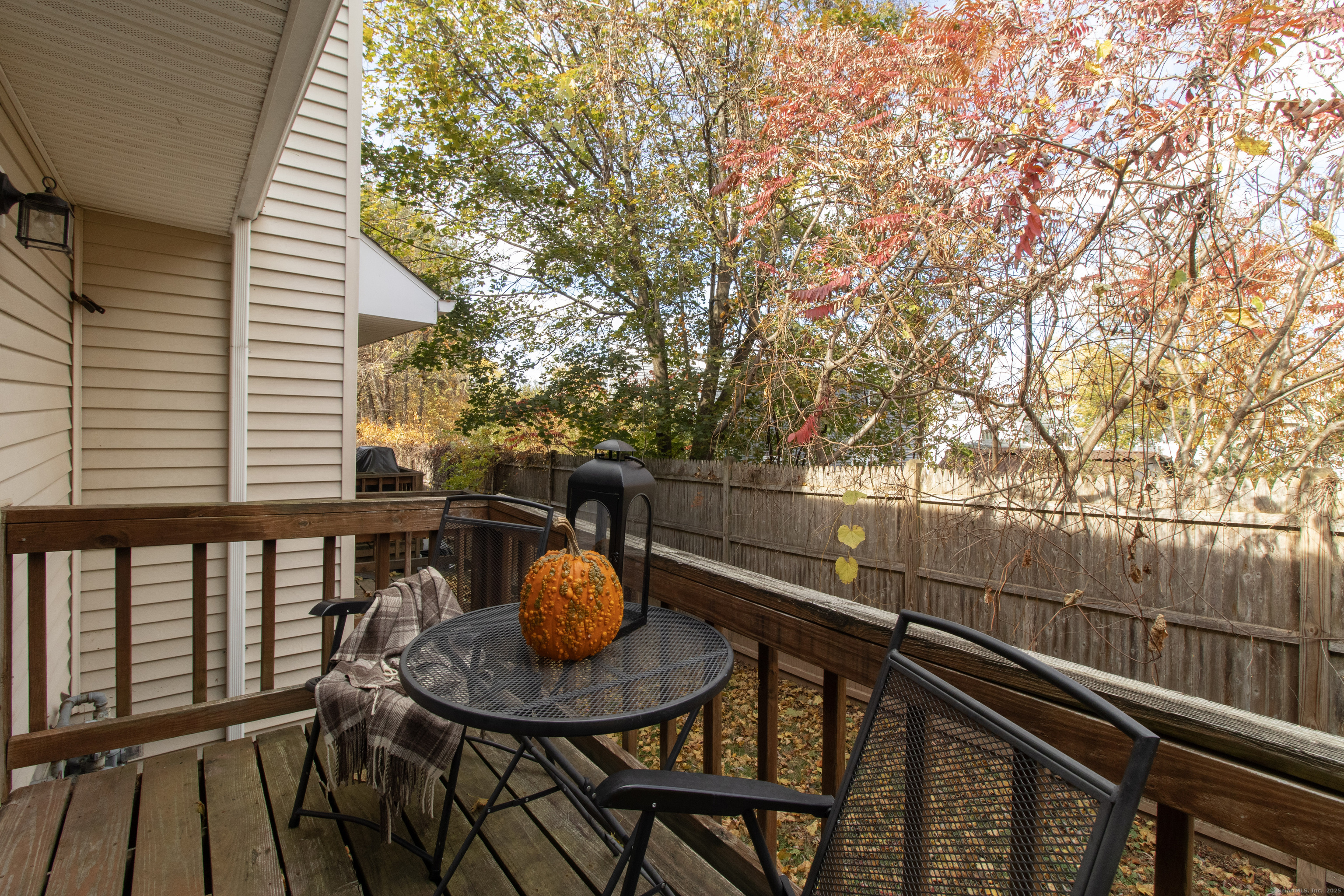 7 West Meadow Lane Middletown CT 06457