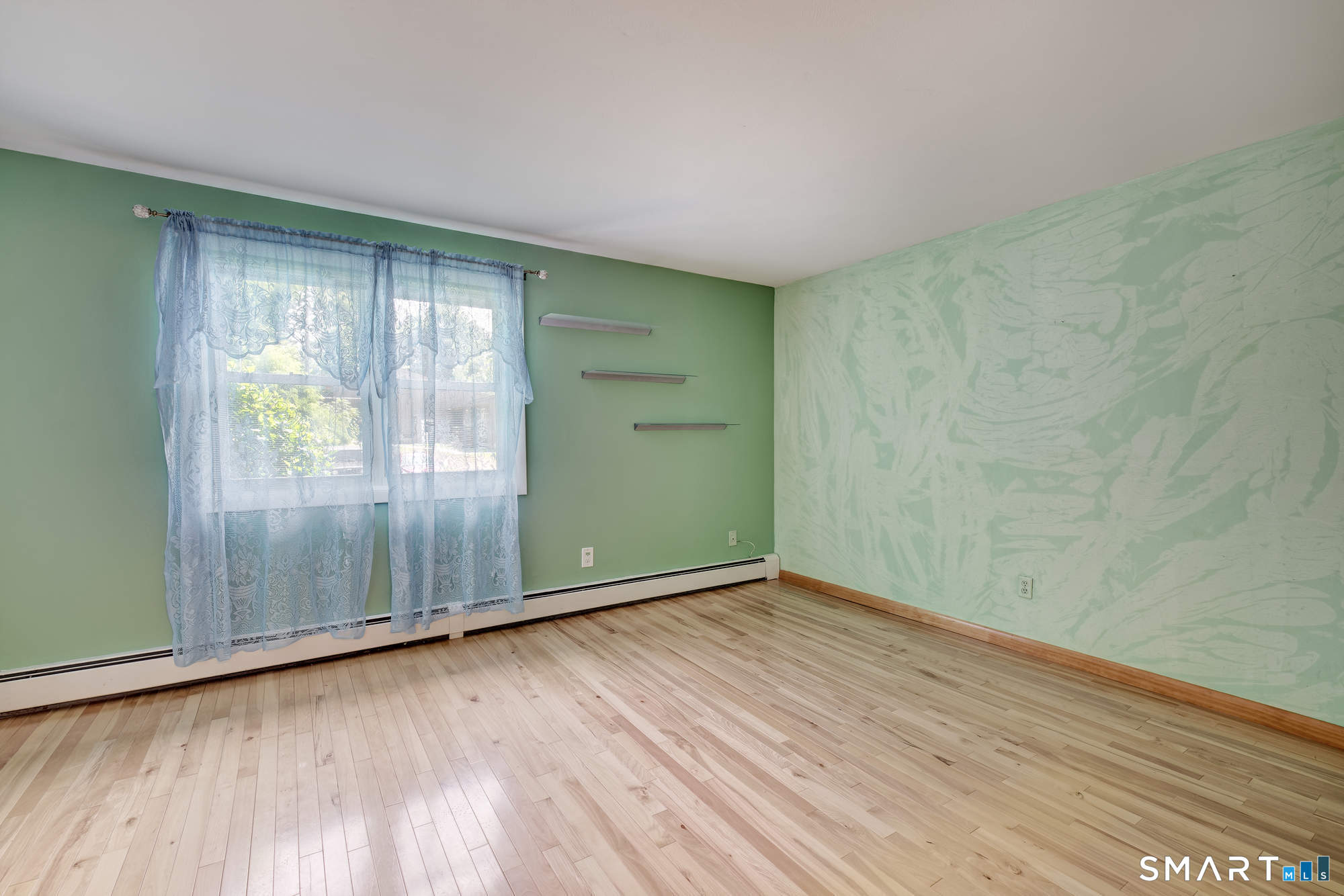 290 Williamstown Court Newington CT 06111