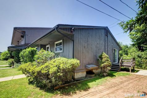 290 Williamstown Court Newington CT 06111