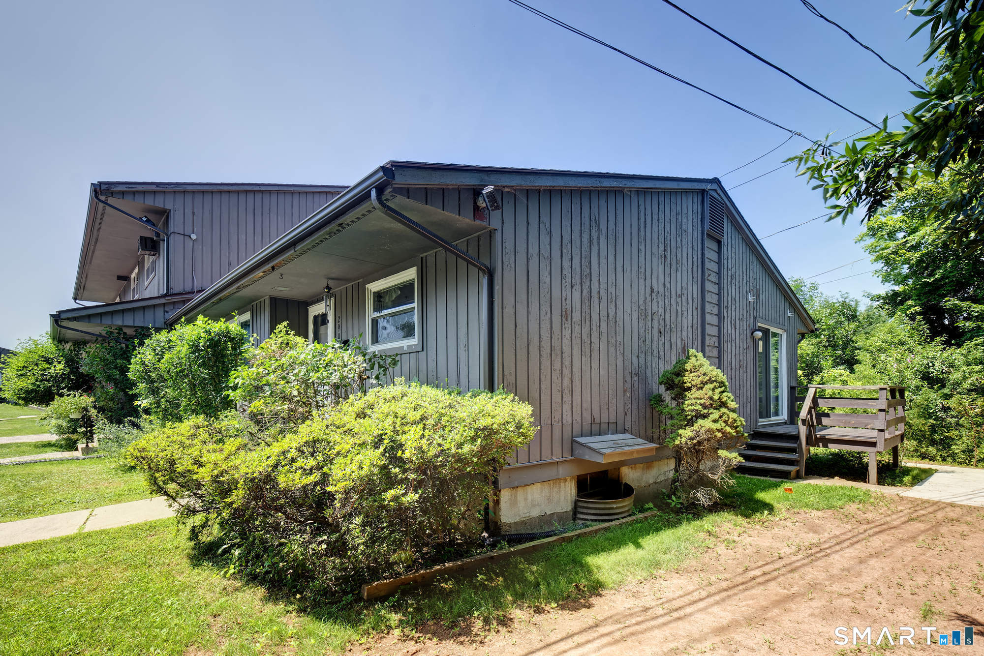 290 Williamstown Court Newington CT 06111