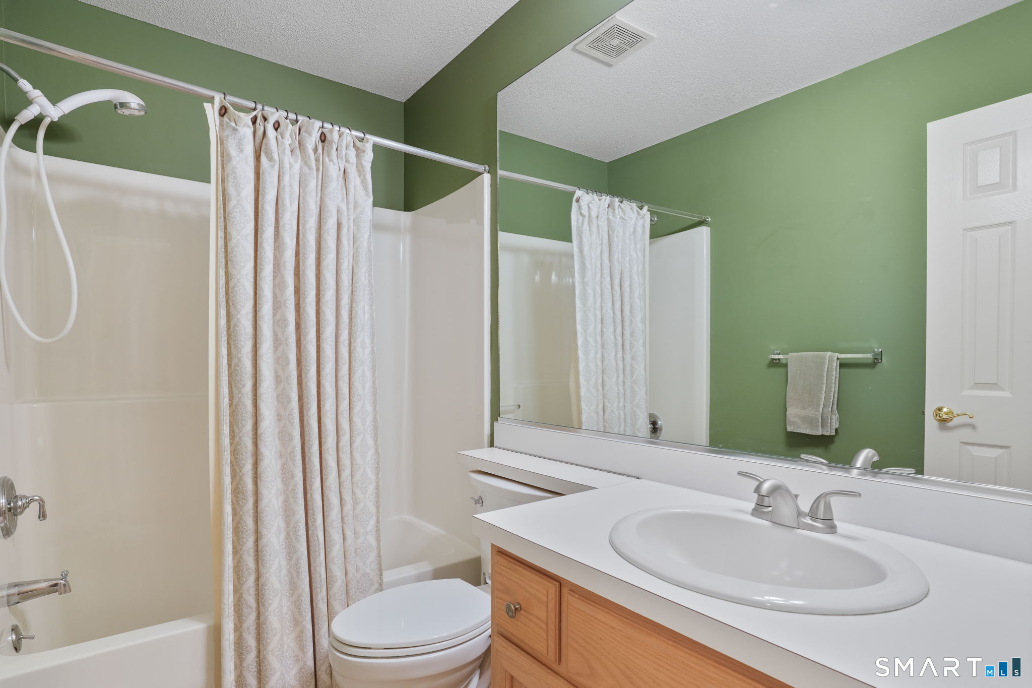 631 Danbury Road Ridgefield CT 06877