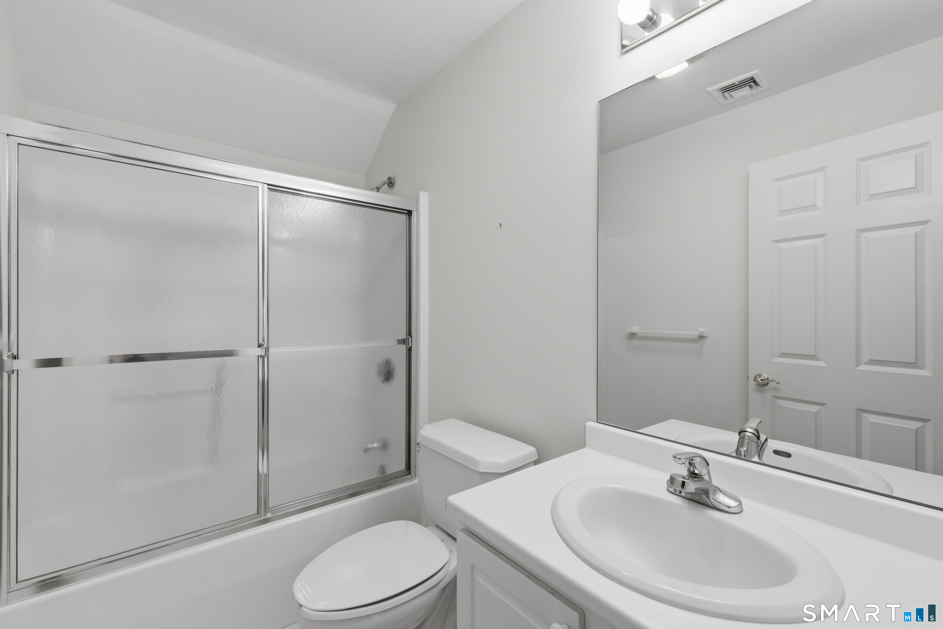 12 Tabor Circle West Hartford CT 06117