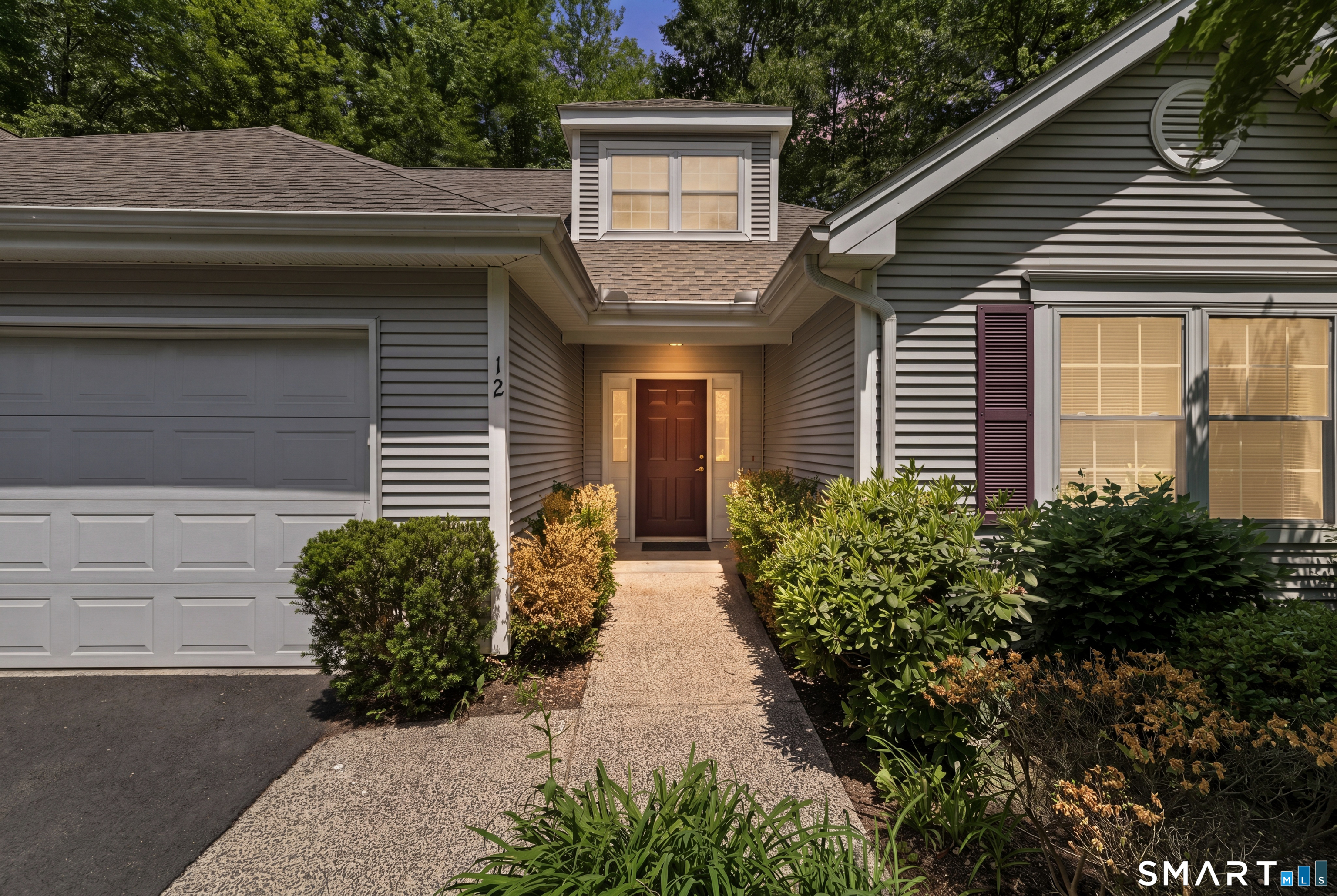 12 Tabor Circle West Hartford CT 06117