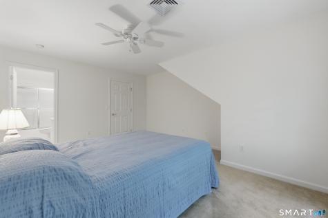 12 Tabor Circle West Hartford CT 06117