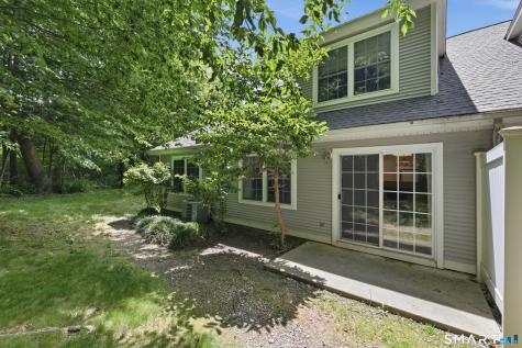 12 Tabor Circle West Hartford CT 06117