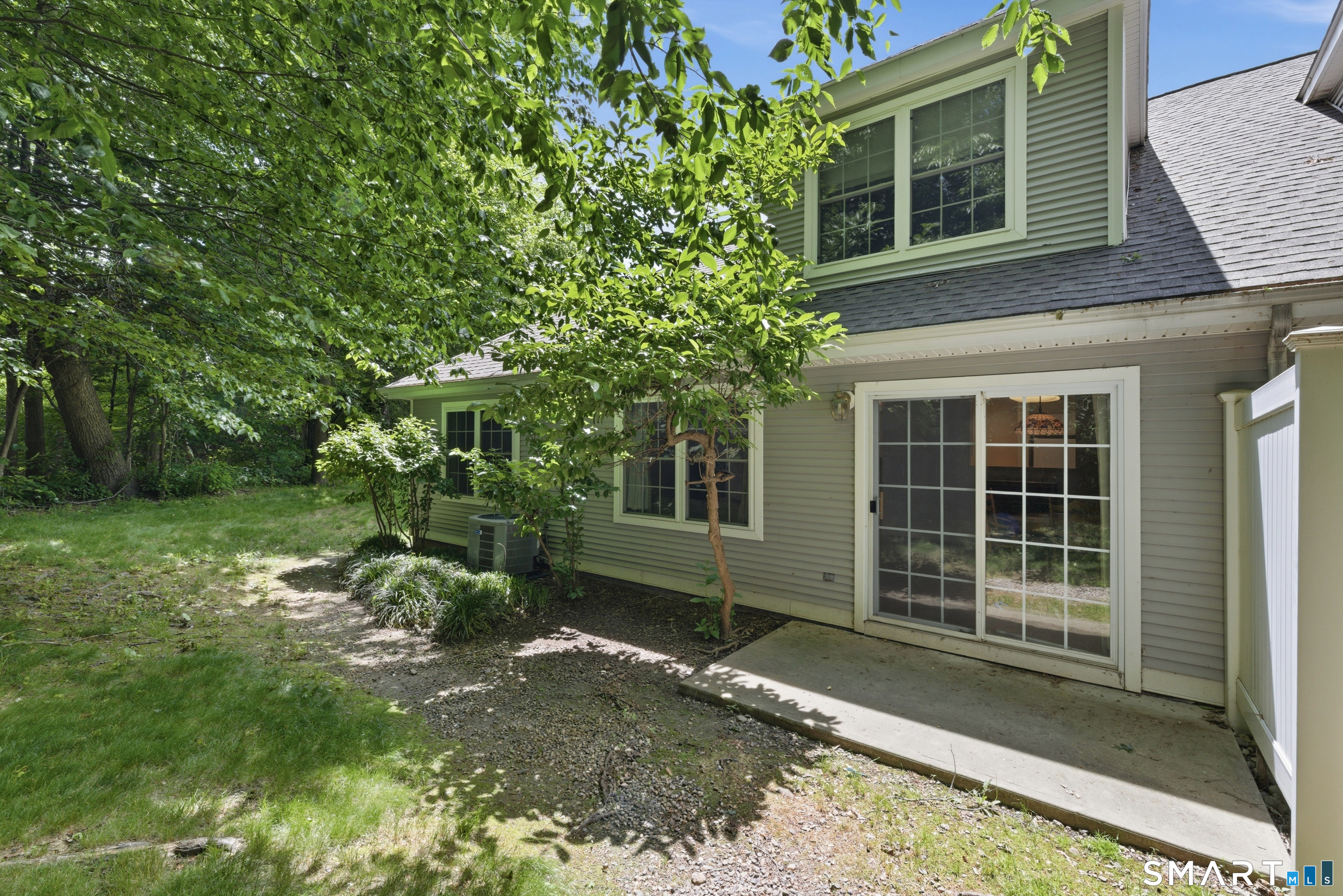 12 Tabor Circle West Hartford CT 06117
