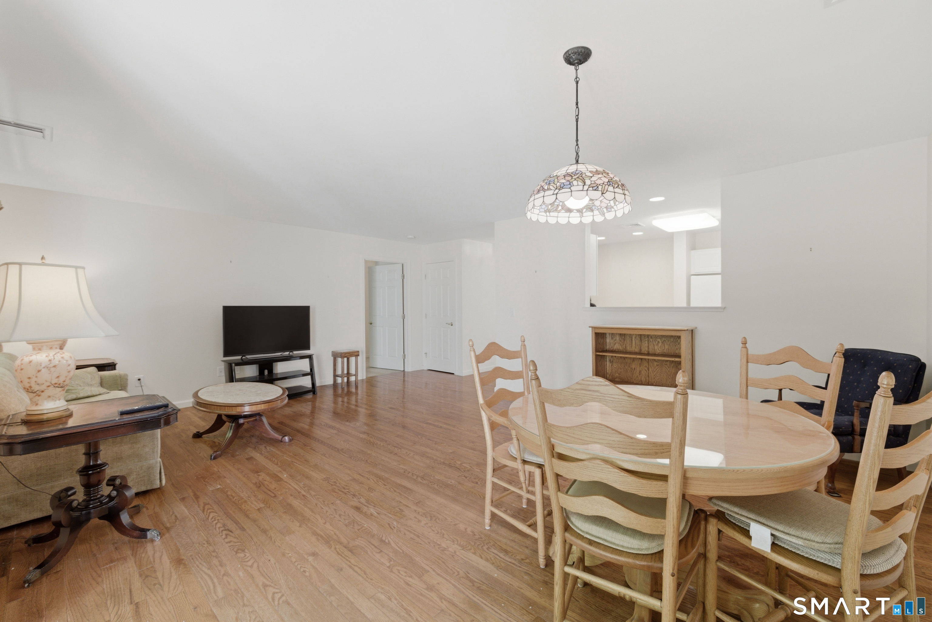 12 Tabor Circle West Hartford CT 06117