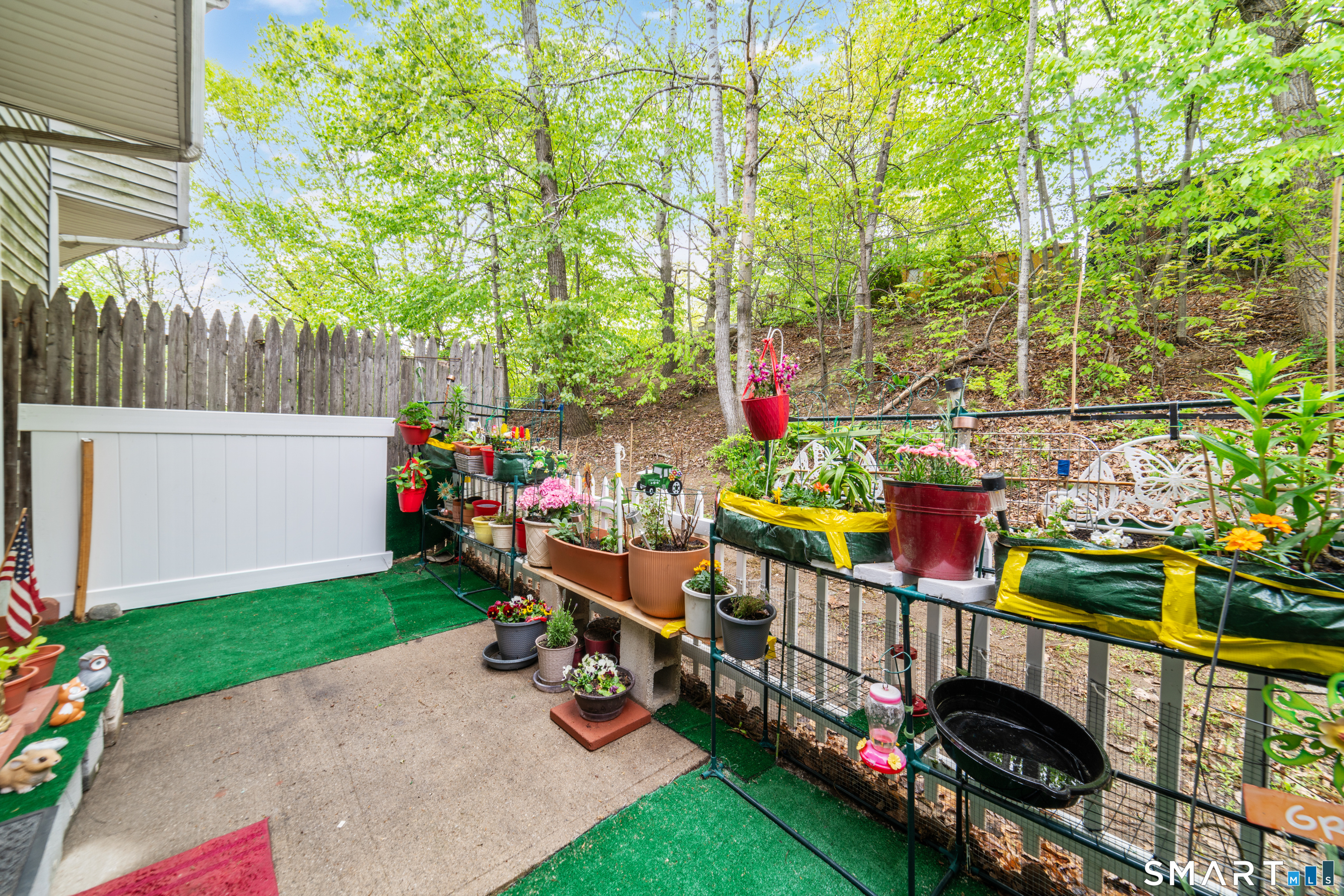 35 Pearl Lake Road Waterbury CT 06706