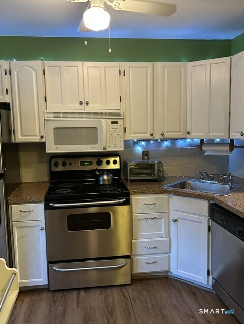 35 Pearl Lake Road Waterbury CT 06706