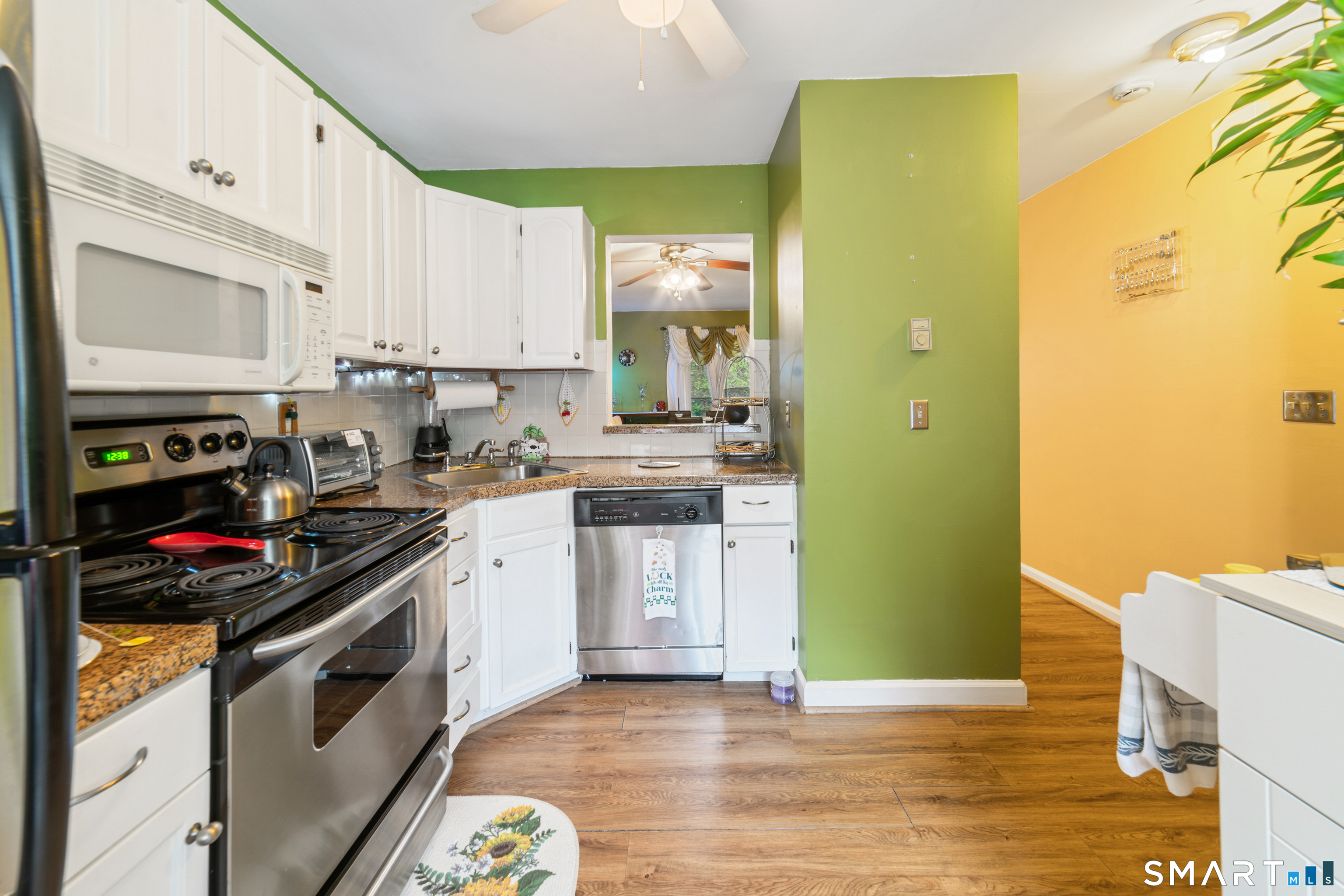 35 Pearl Lake Road Waterbury CT 06706