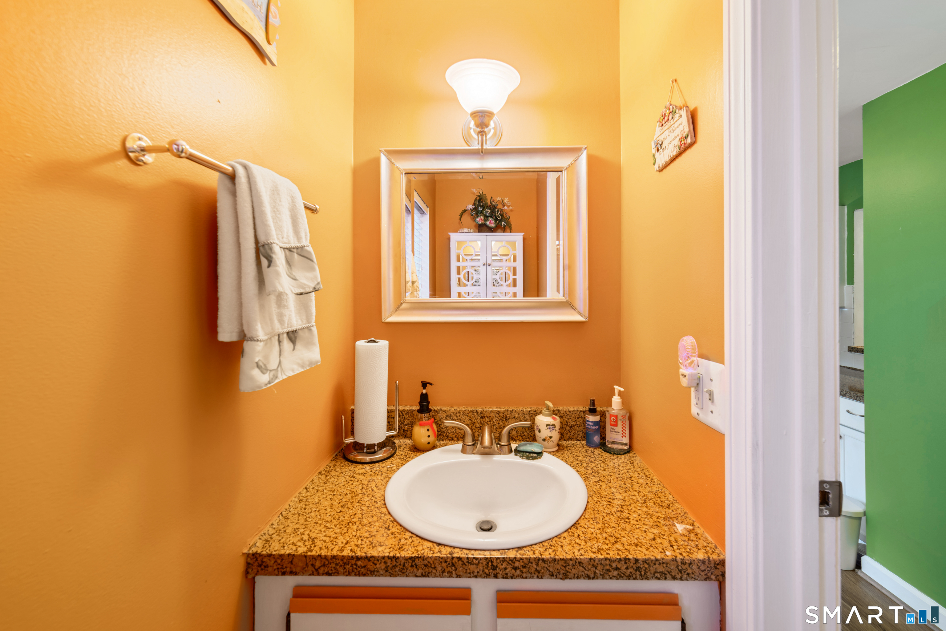 35 Pearl Lake Road Waterbury CT 06706