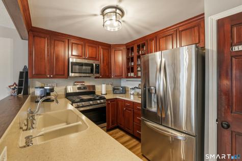 43 Tinsmith Crossing Wethersfield CT 06109