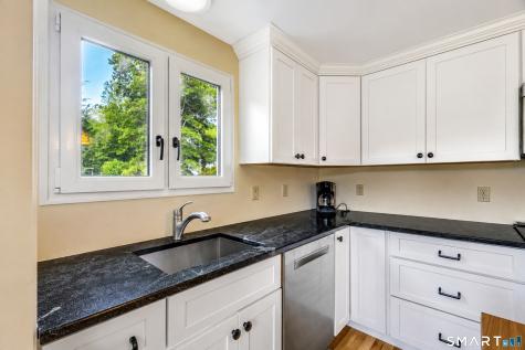 12 River Colony Guilford CT 06437