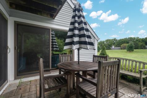 12 River Colony Guilford CT 06437