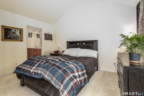 7 Lawrence Avenue Danbury CT 06810