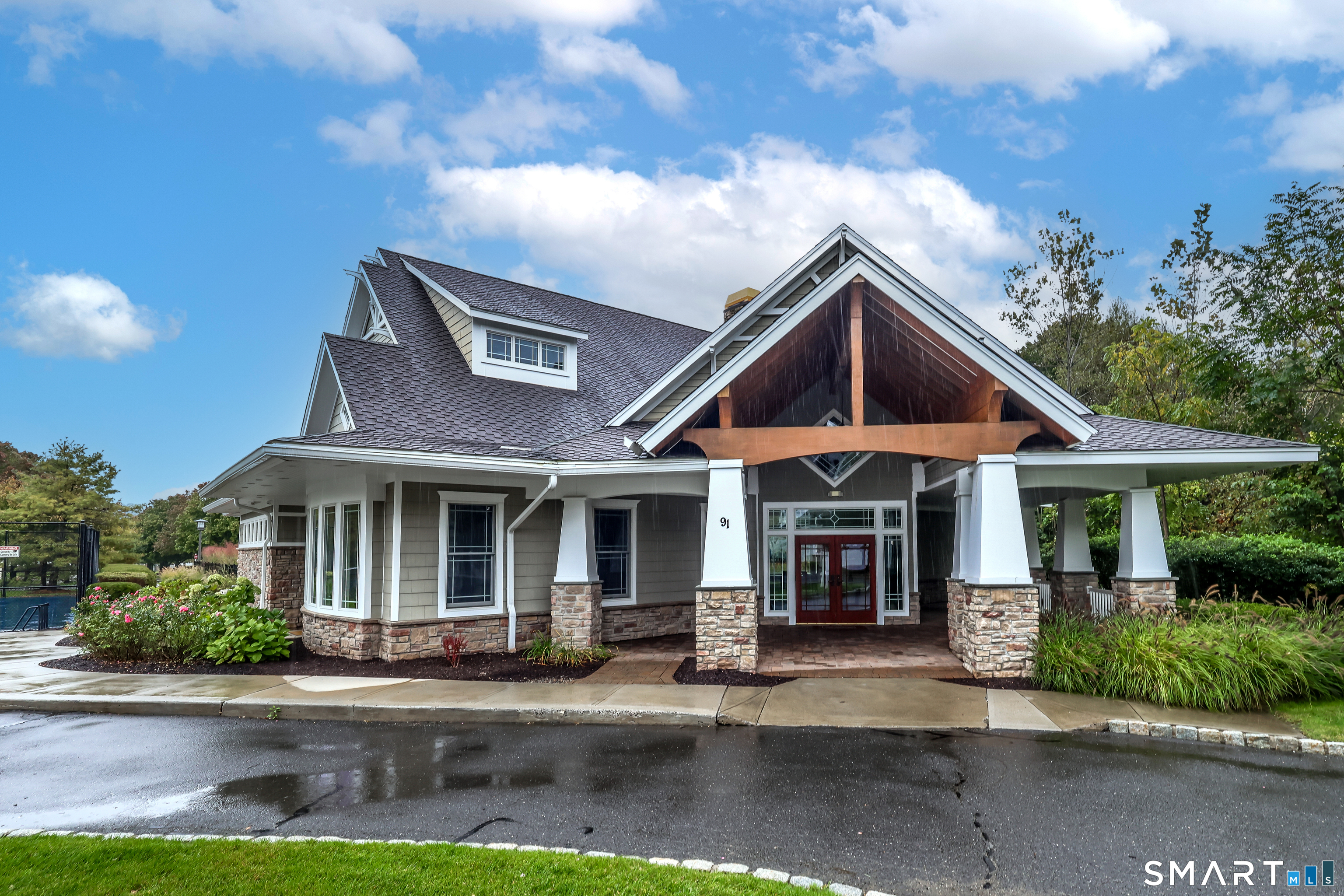 7 Lawrence Avenue Danbury CT 06810