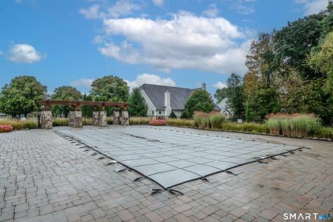 7 Lawrence Avenue Danbury CT 06810