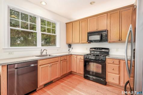 7 Lawrence Avenue Danbury CT 06810