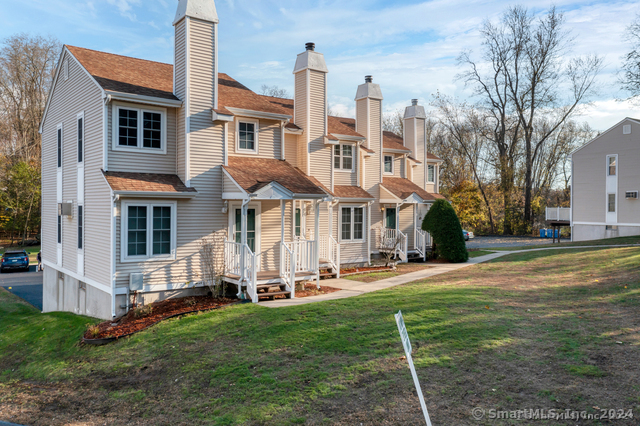 7 Starrwood Drive Norwich CT 06360