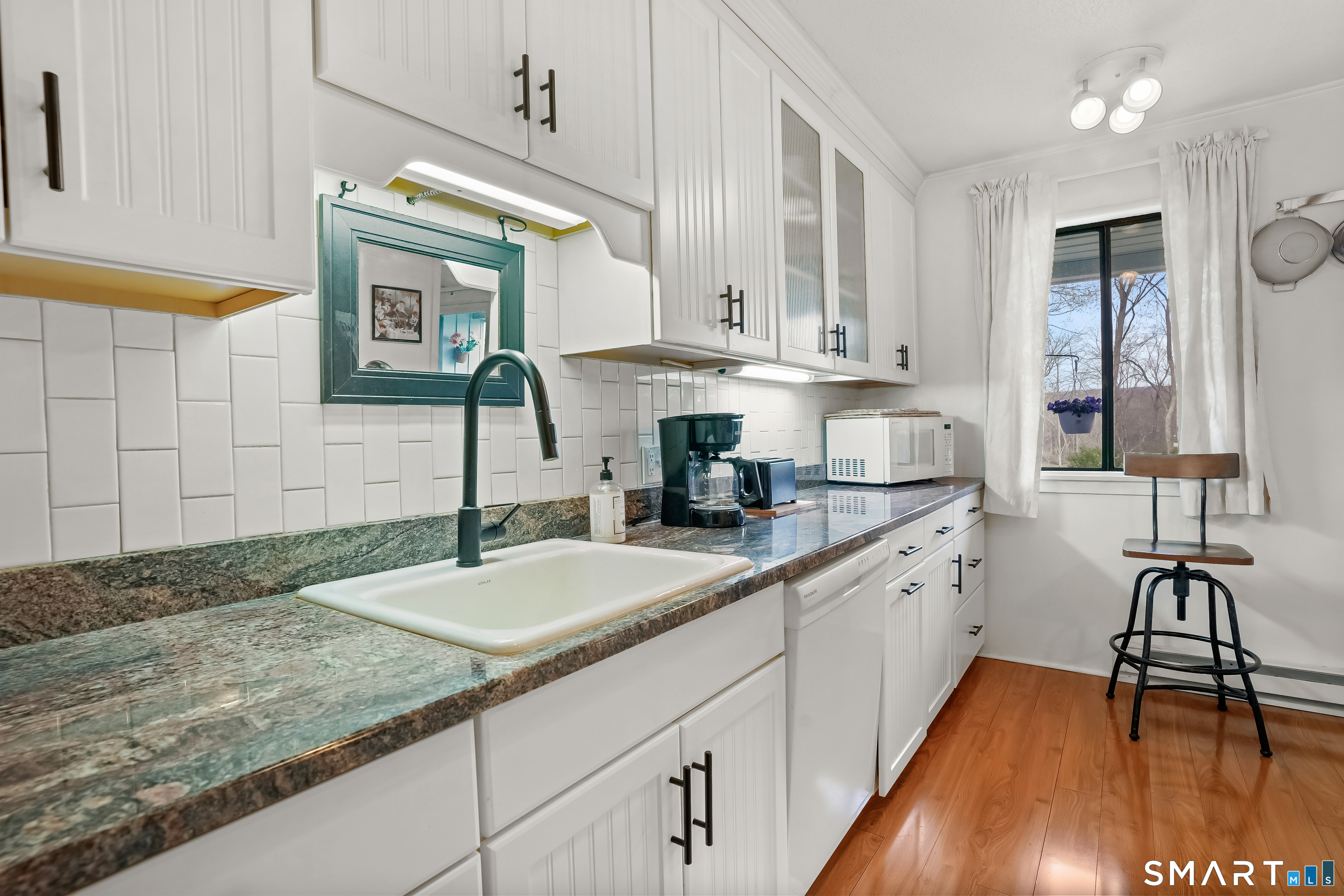 291 Heritage Village Southbury CT 06488