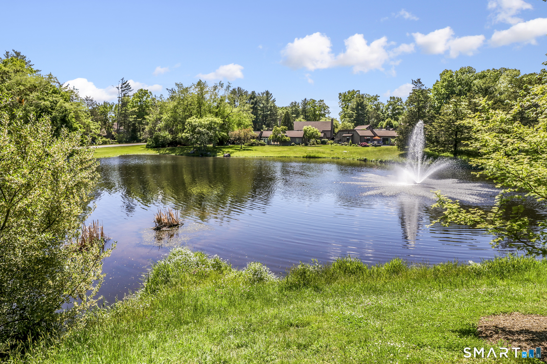 291 Heritage Village Southbury CT 06488