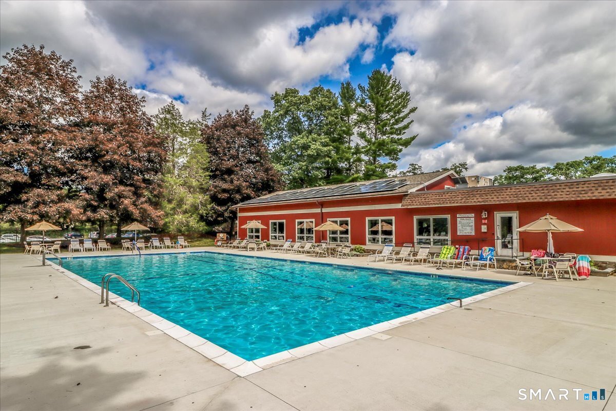 291 Heritage Village Southbury CT 06488