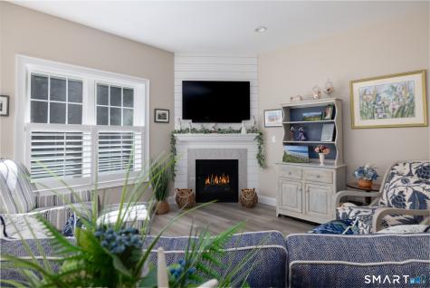 286 Beth Lane Waterbury CT 06705