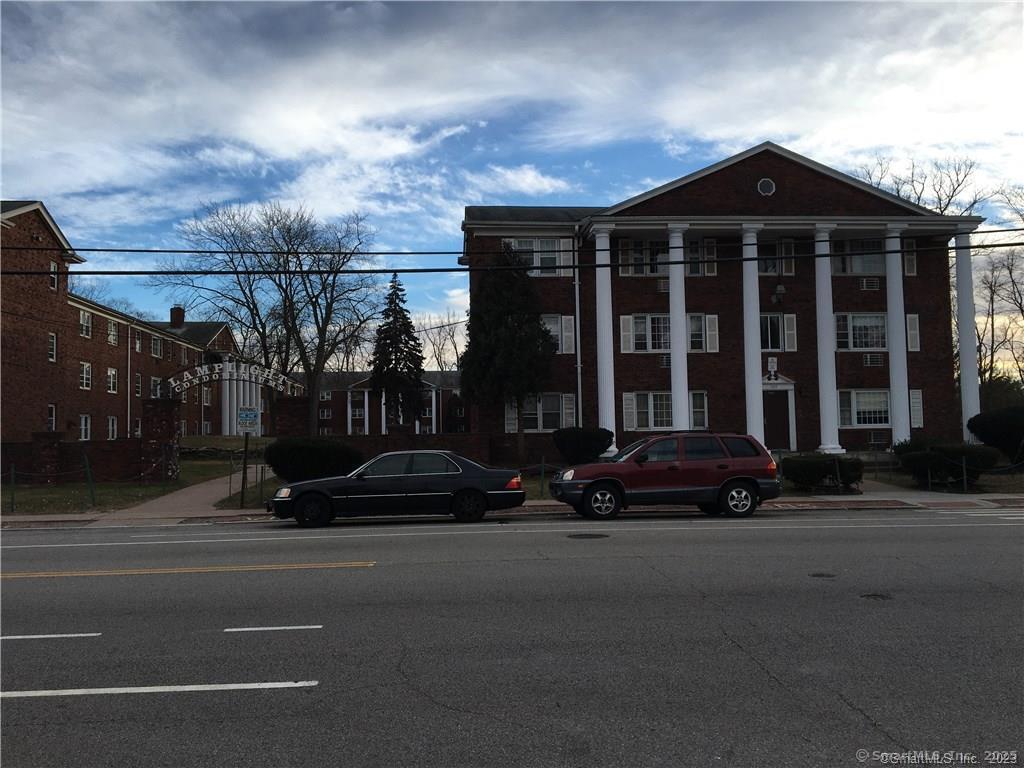 509 Burnside Avenue East Hartford CT 06108