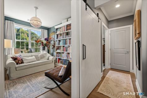 632 Brookside Court Newtown CT 06470