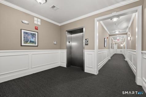632 Brookside Court Newtown CT 06470