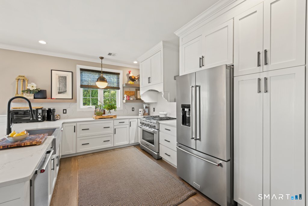 632 Brookside Court Newtown CT 06470