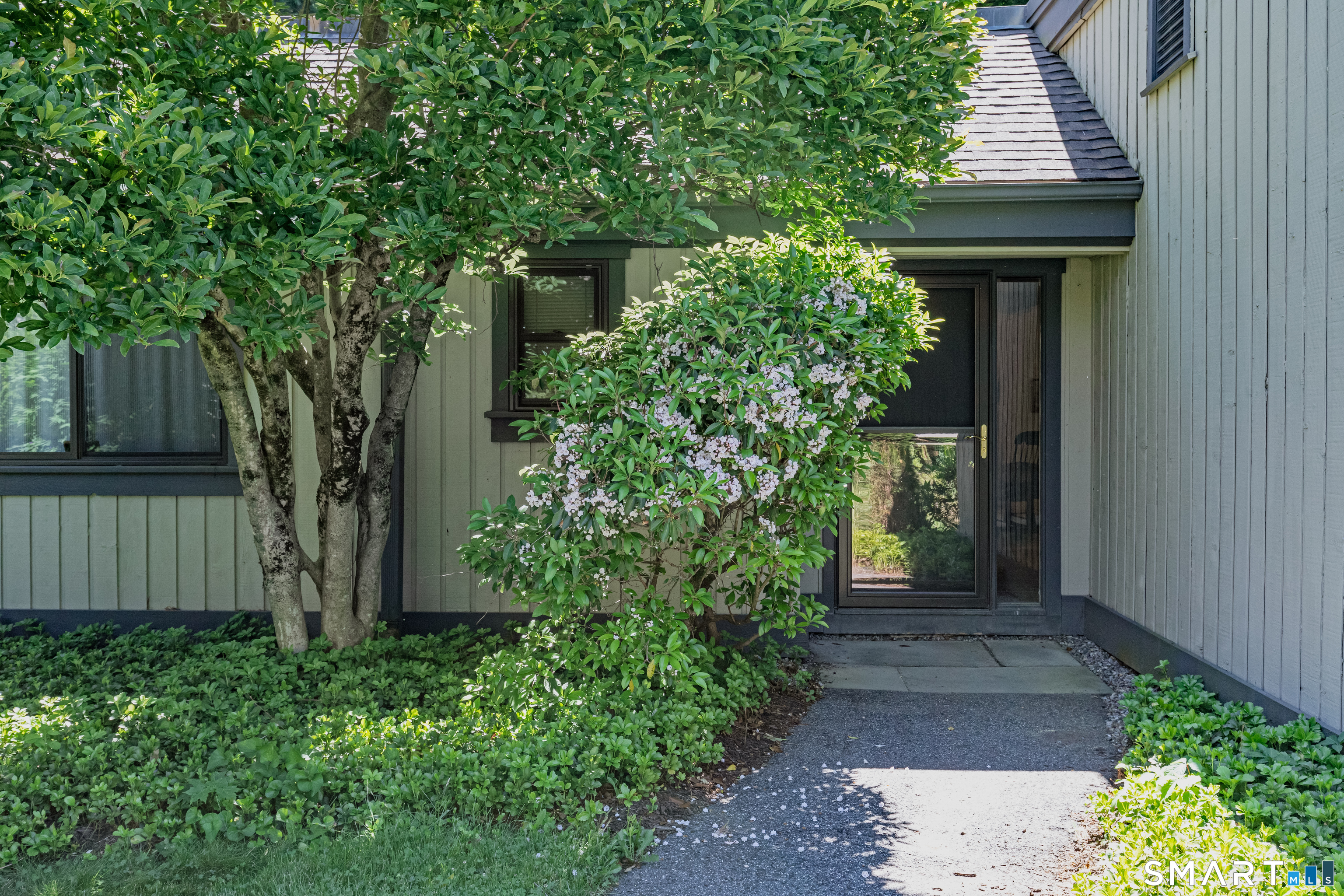 912 Heritage Village Southbury CT 06488