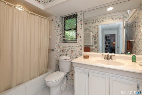 912 Heritage Village Southbury CT 06488