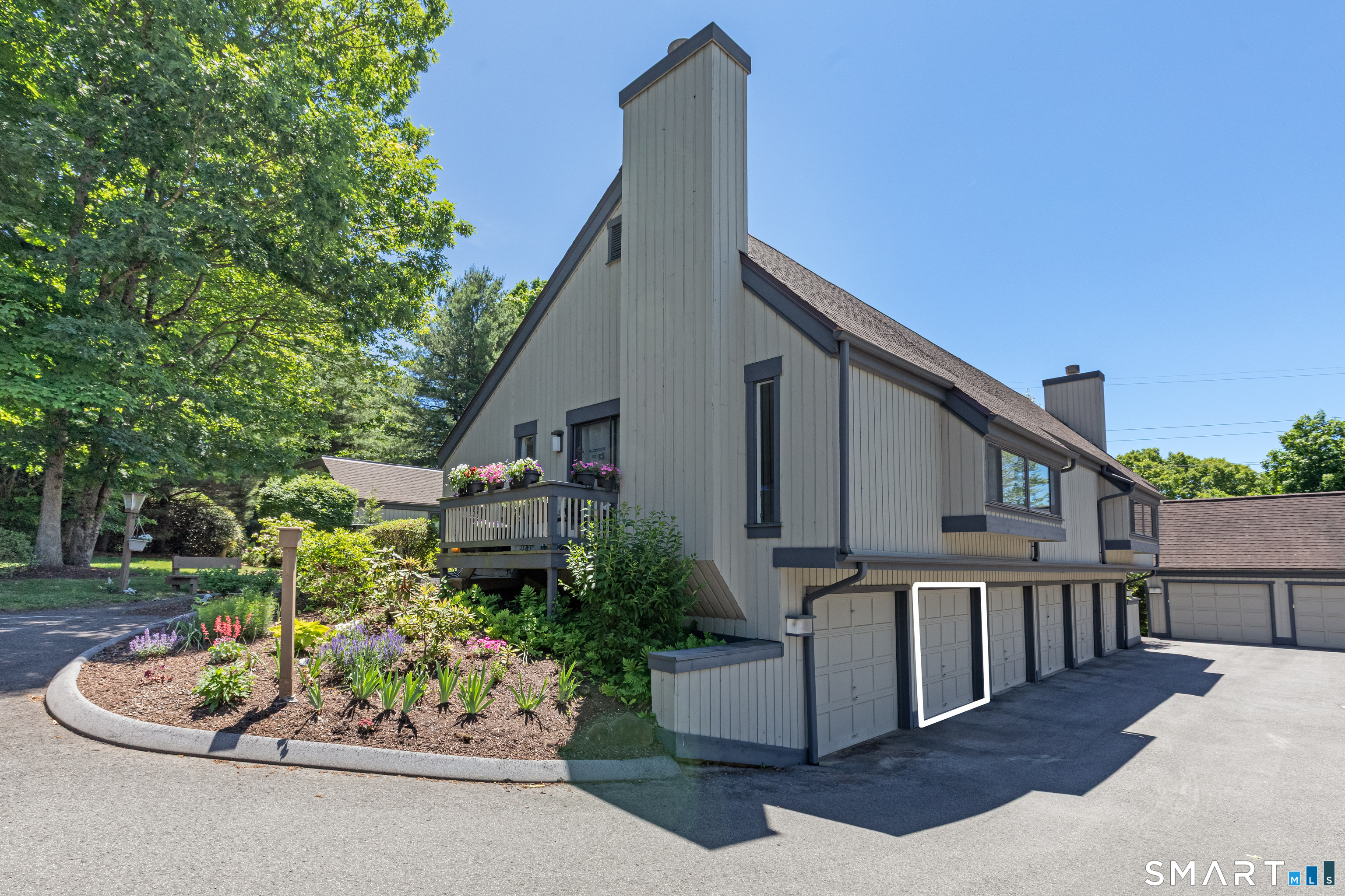912 Heritage Village Southbury CT 06488