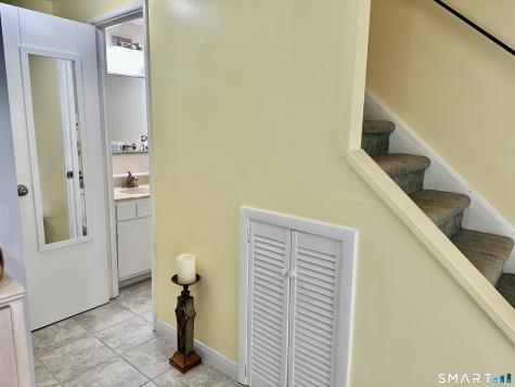 2 Lakeside Drive Ledyard CT 06339