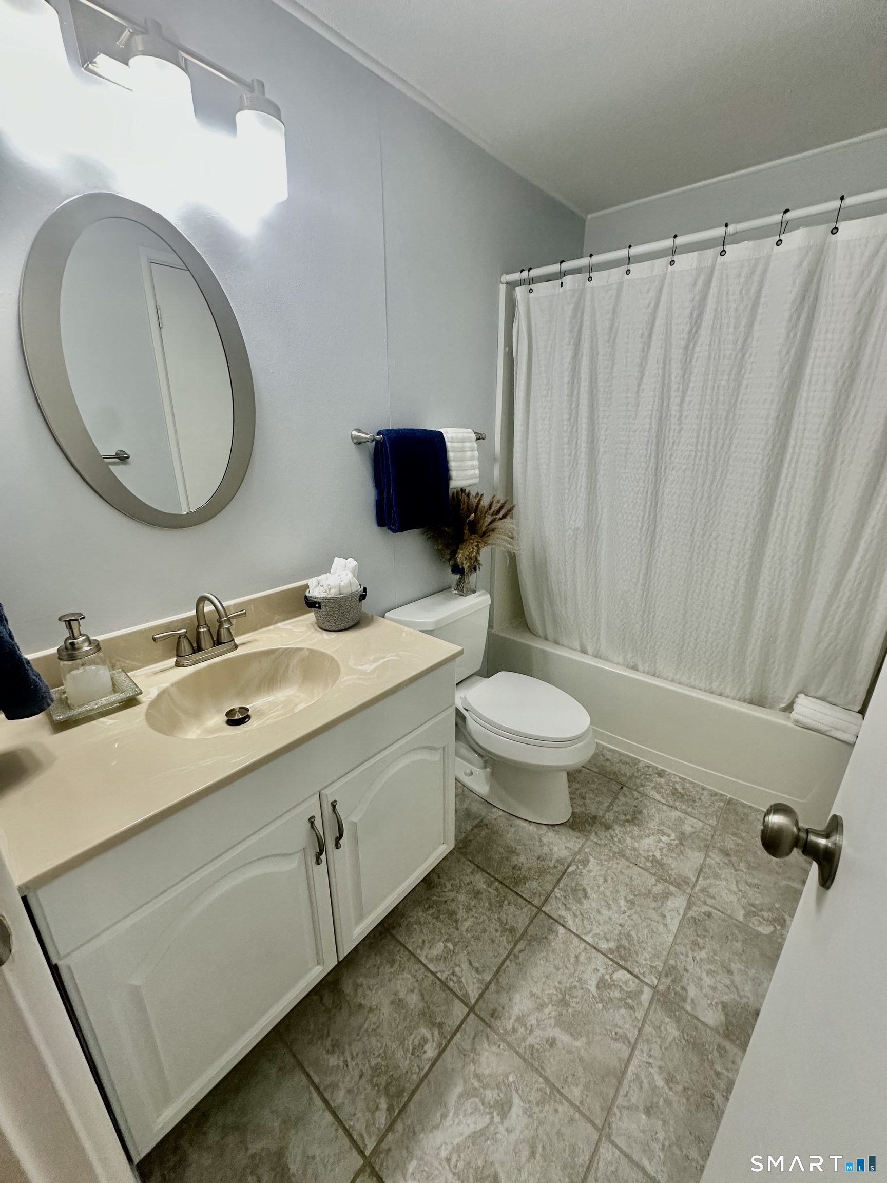 2 Lakeside Drive Ledyard CT 06339