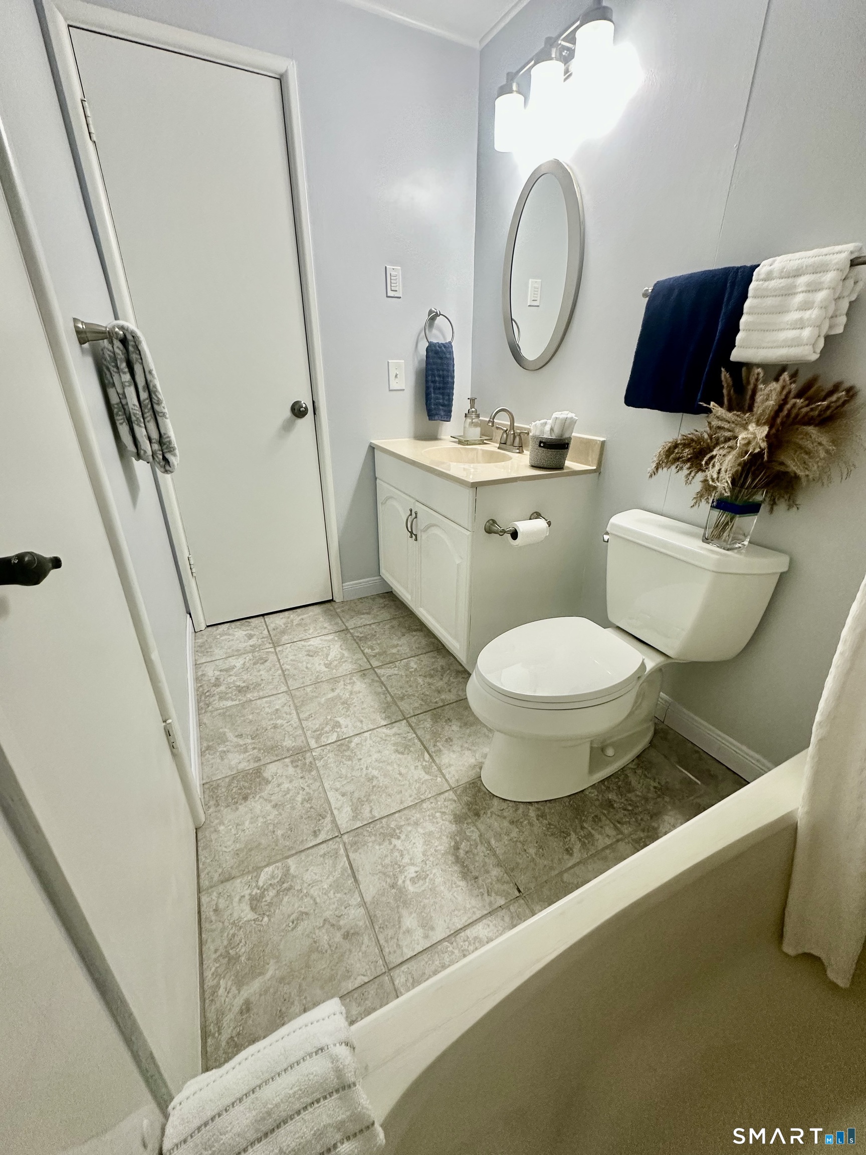 2 Lakeside Drive Ledyard CT 06339