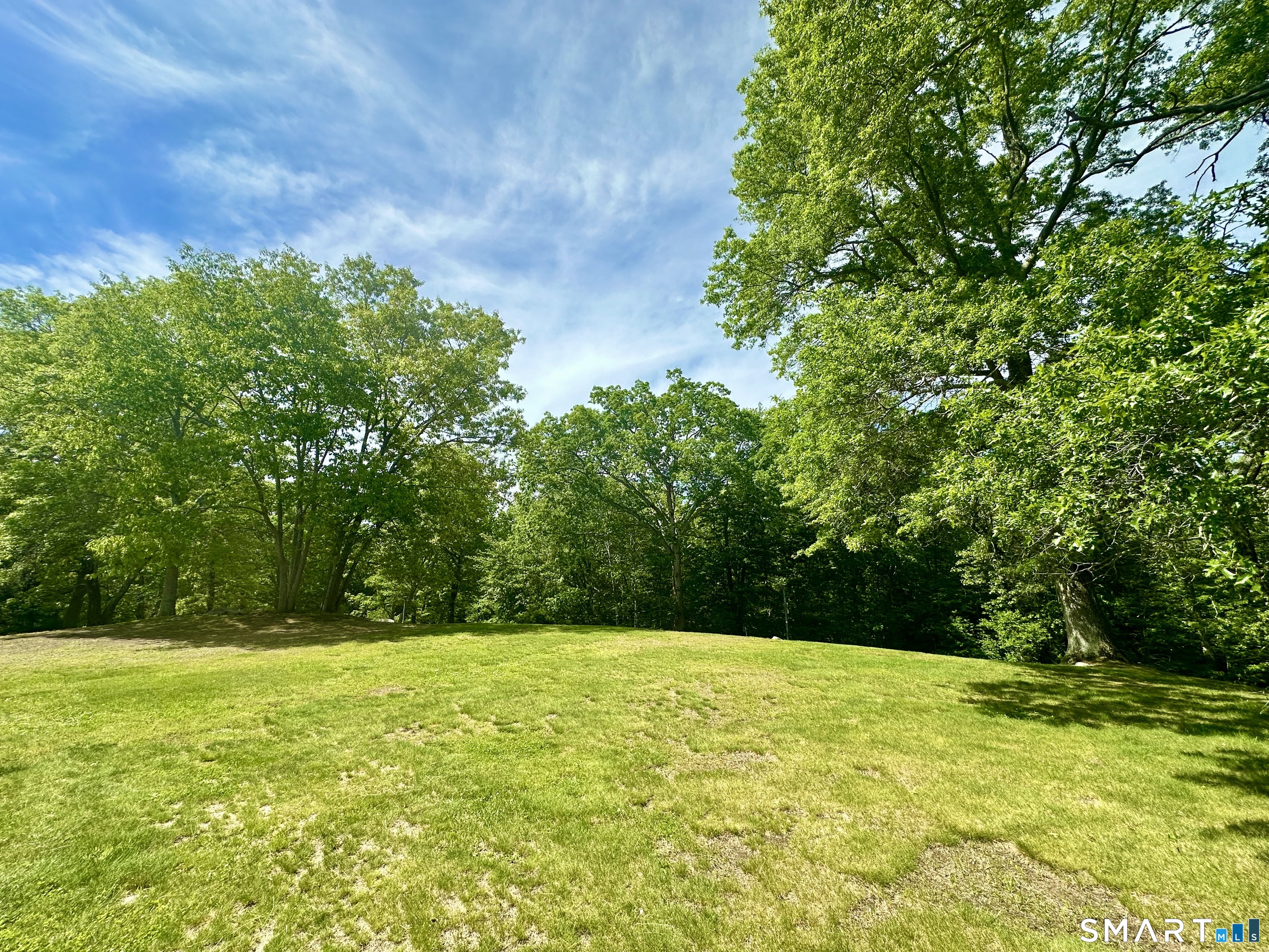 2 Lakeside Drive Ledyard CT 06339