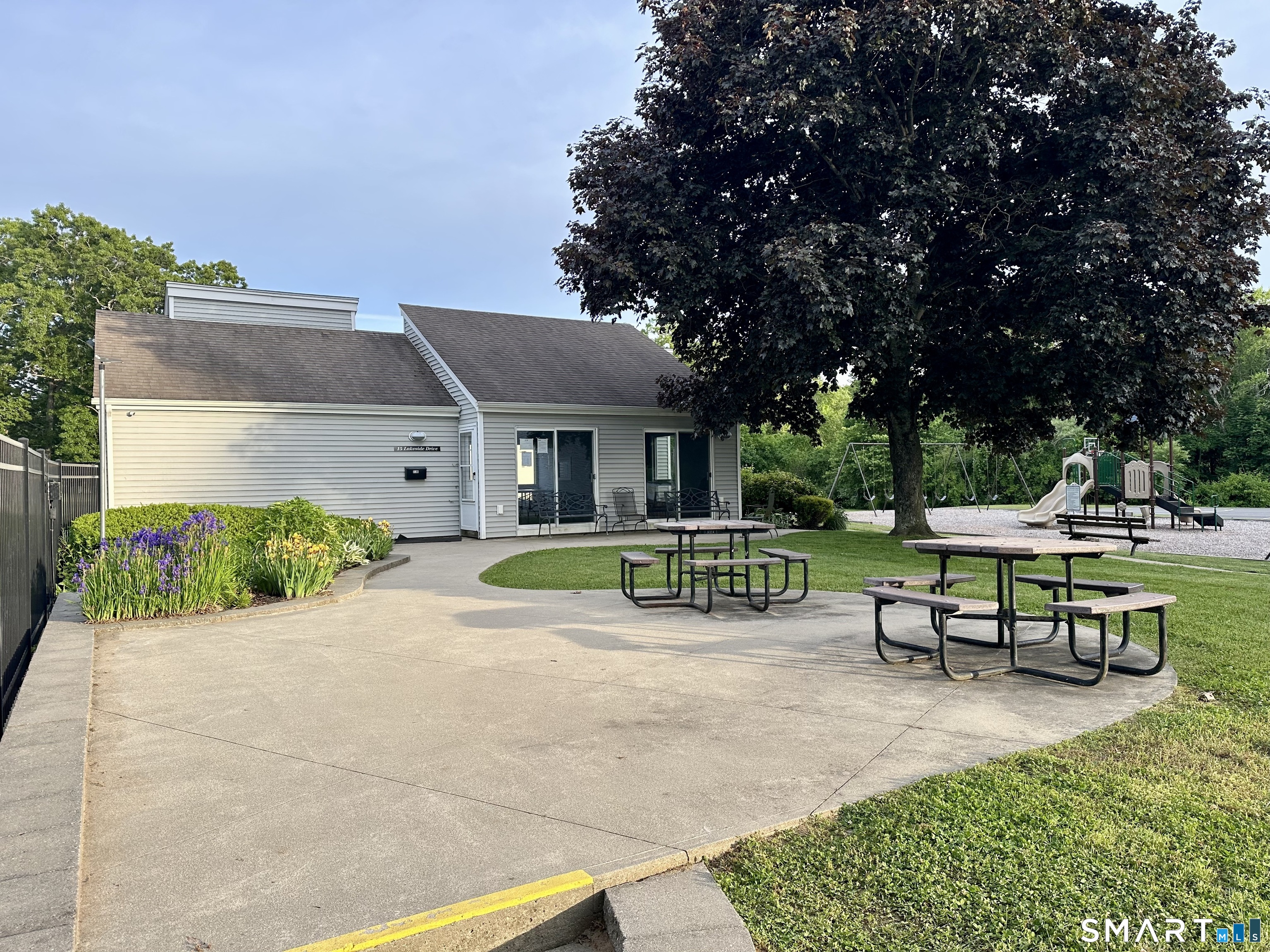 2 Lakeside Drive Ledyard CT 06339