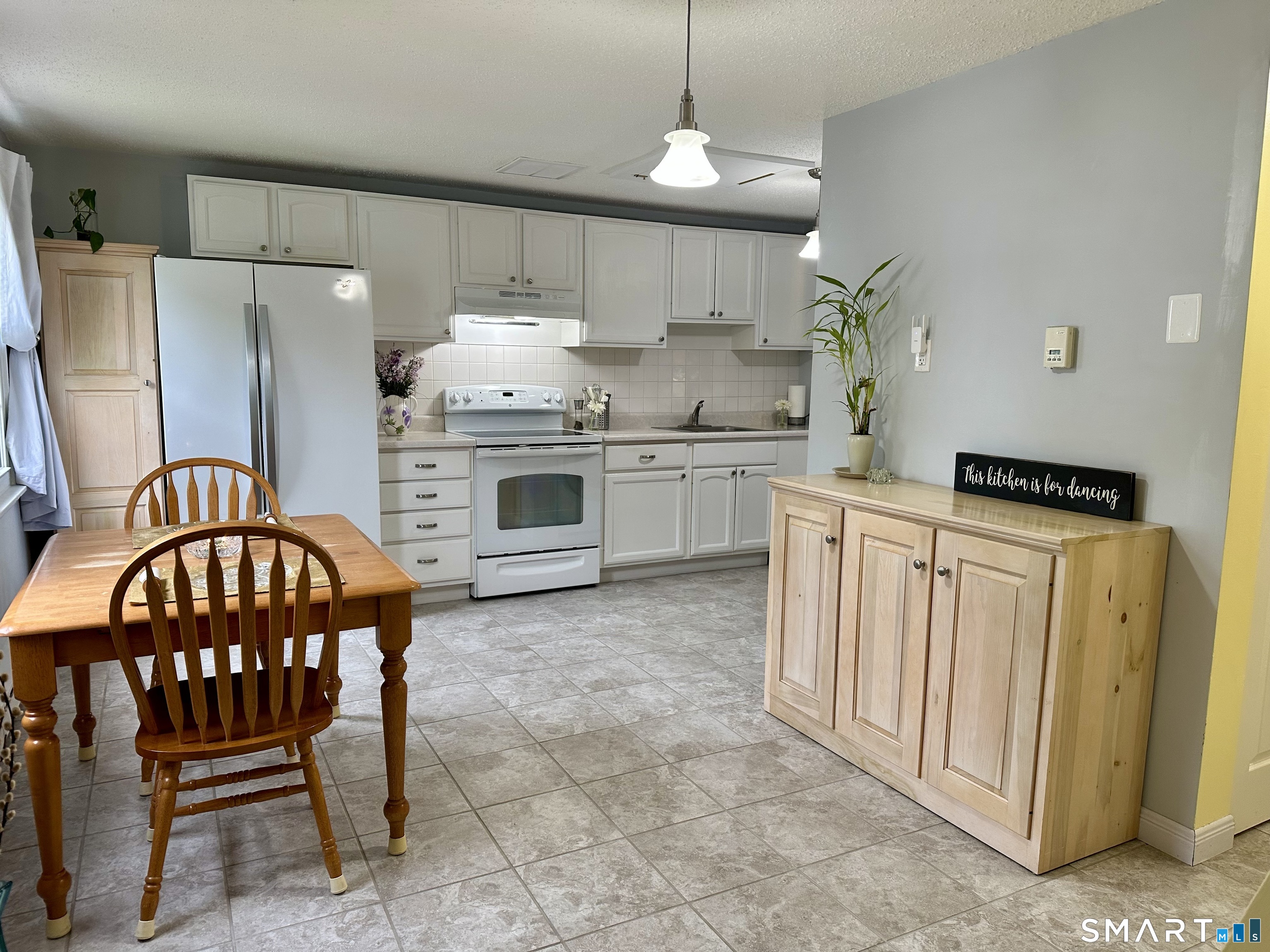 2 Lakeside Drive Ledyard CT 06339
