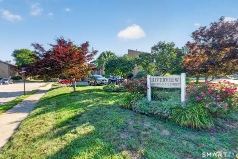 14 Riverview Drive Bridgeport CT 06604