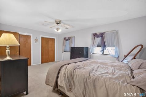 14 Riverview Drive Bridgeport CT 06604