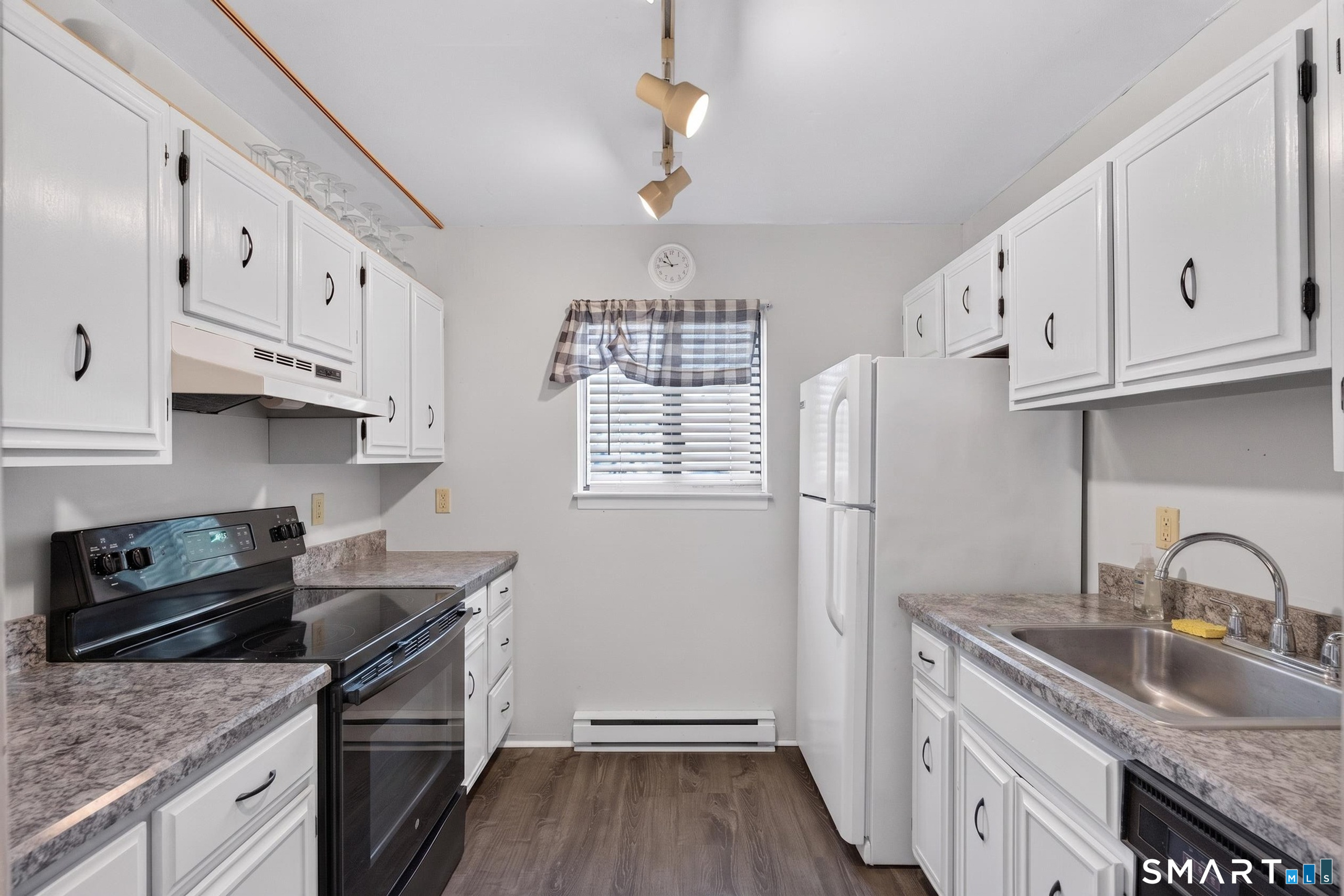14 Riverview Drive Bridgeport CT 06604