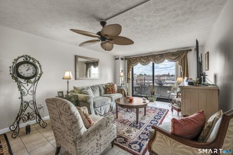 111 Dekoven Drive Middletown CT 06457