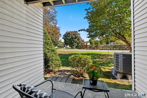 609 Twin Circle Drive South Windsor CT 06074